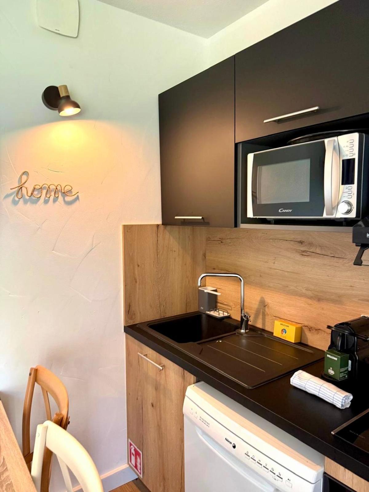 Cala Rossa By Sarai, Apt T2 4 Personnes, Dans Residence Hoteliere Avec Piscine Lecci Bagian luar foto