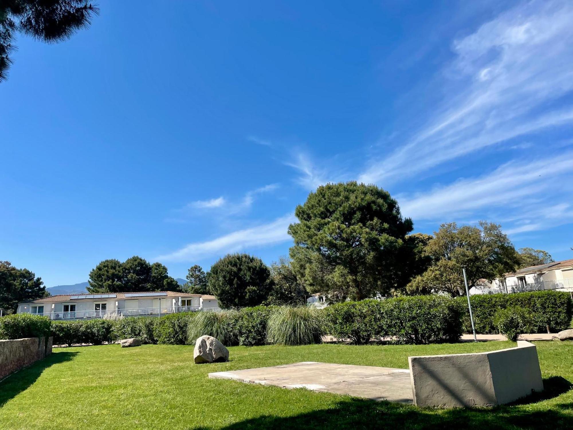 Cala Rossa By Sarai, Apt T2 4 Personnes, Dans Residence Hoteliere Avec Piscine Lecci Bagian luar foto