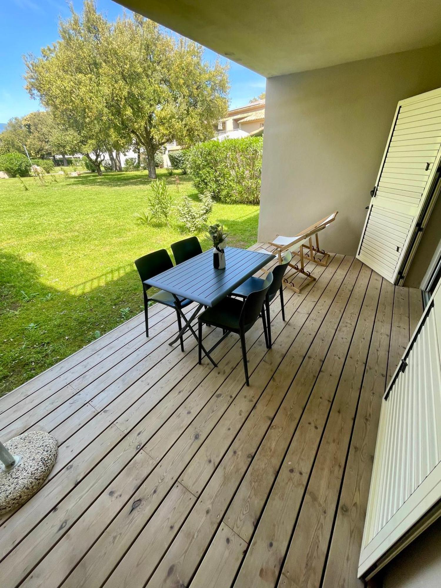 Cala Rossa By Sarai, Apt T2 4 Personnes, Dans Residence Hoteliere Avec Piscine Lecci Bagian luar foto