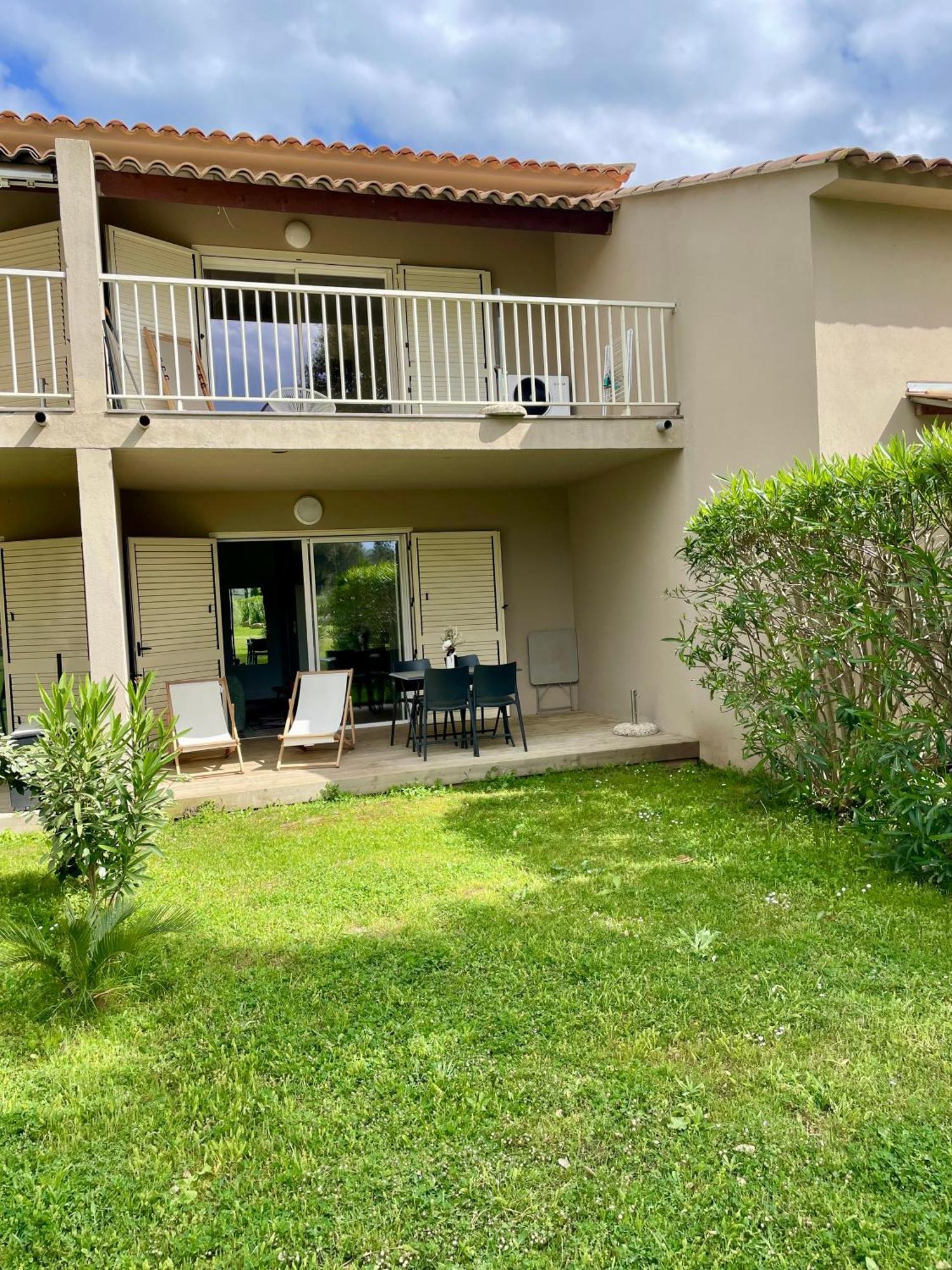 Cala Rossa By Sarai, Apt T2 4 Personnes, Dans Residence Hoteliere Avec Piscine Lecci Bagian luar foto